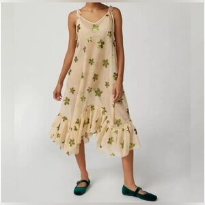 Urban Outfitters Everly Sequin Midi Dress NWT (XL)